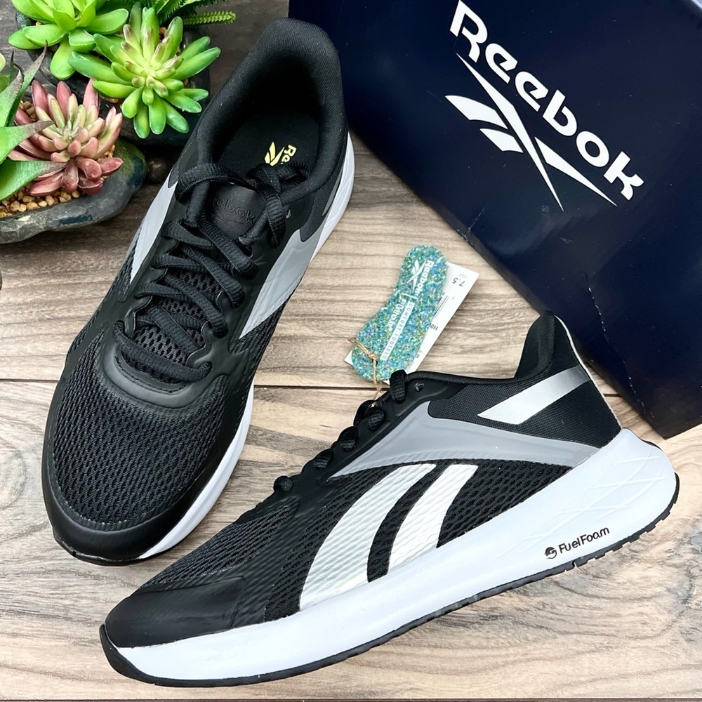 NIB Reebok Energen Run Fuel Foam Running Shoes Sneakers Black